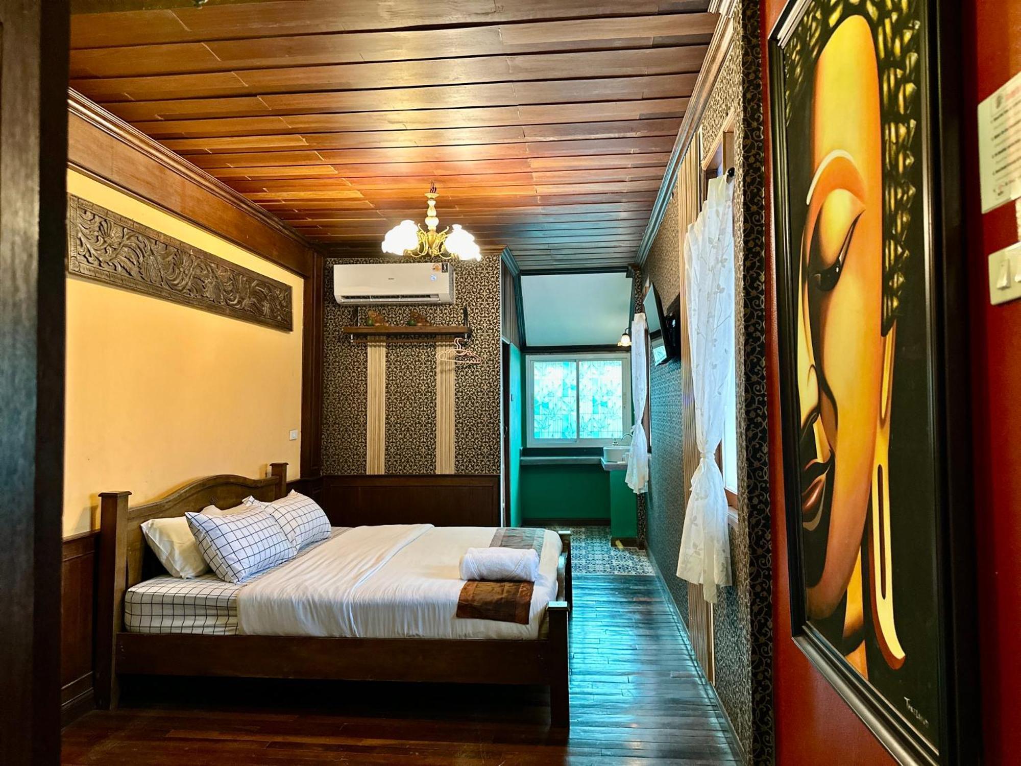 Tony'S Place Ayutthaya מראה חיצוני תמונה