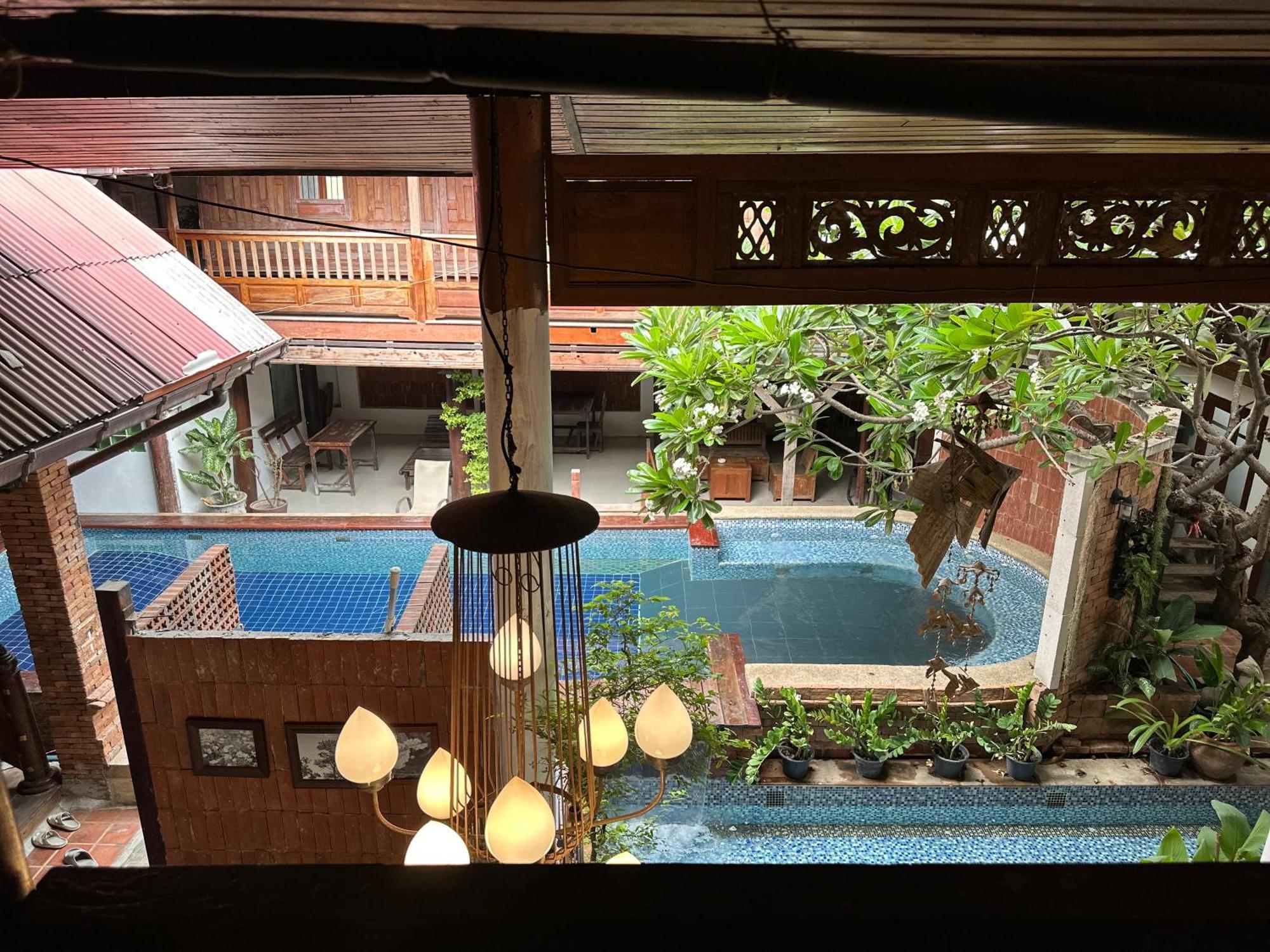 Tony'S Place Ayutthaya מראה חיצוני תמונה